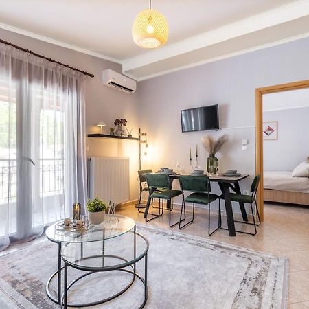 Luxury Central Apartment Xanthi Bagian luar foto